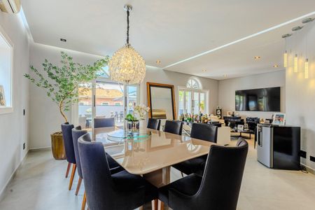 Casa à venda com 3 quartos, 360m² em Alphaville, Santana de Parnaíba