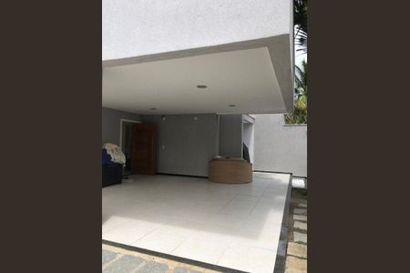 Casa à venda com 300m², 4 quartos e 3 vagas