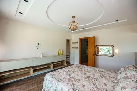 Casa à venda com 4 quartos, 298m² em São Francisco, Niterói