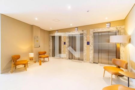 Studio para alugar com 28m², 1 quarto e sem vaga Studio para alugar com 28m², 1 quarto e sem vagaHall Social