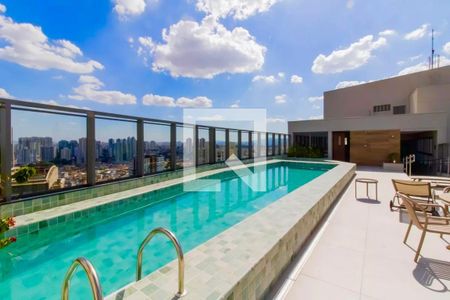 Studio para alugar com 28m², 1 quarto e sem vaga Studio para alugar com 28m², 1 quarto e sem vagaÁrea comum - Piscina