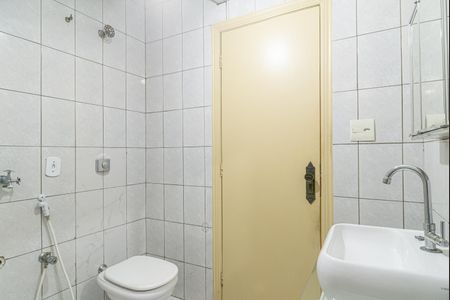 Apartamento para alugar com 75m², 2 quartos e sem vaga Apartamento para alugar com 75m², 2 quartos e sem vagaBanheiro