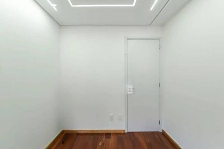 Apartamento à venda com 94m², 3 quartos e 1 vaga