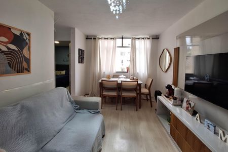 Sala de apartamento à venda com 2 quartos, 55m² em Santa Rosa, Niterói