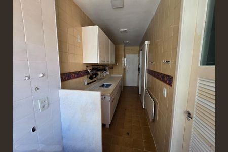Apartamento à venda com 80m², 2 quartos e 1 vaga