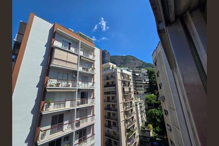 Apartamento à venda com 80m², 2 quartos e 1 vaga