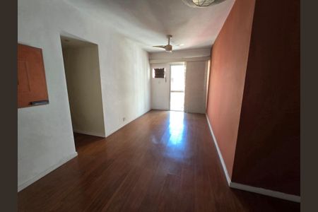 Apartamento à venda com 80m², 2 quartos e 1 vaga