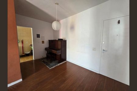 Apartamento à venda com 80m², 2 quartos e 1 vaga