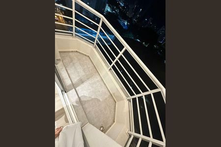 Apartamento à venda com 40m², 1 quarto e 1 vaga