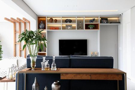 Apartamento à venda com 3 quartos, 130m² em Vila Romana, São Paulo