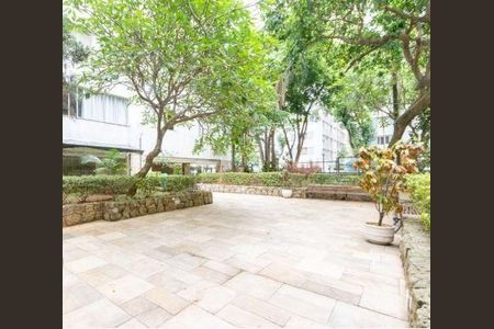 Apartamento à venda com 3 quartos, 130m² em Santa Cecilia, São Paulo