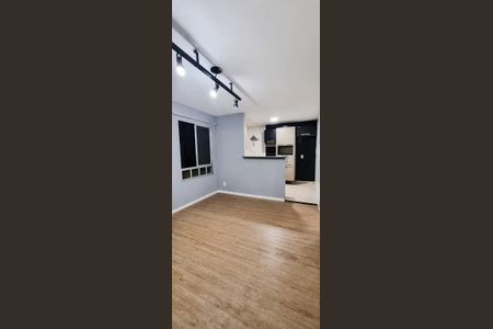 Sala de apartamento para alugar com 2 quartos, 45m² em Água Chata, Guarulhos