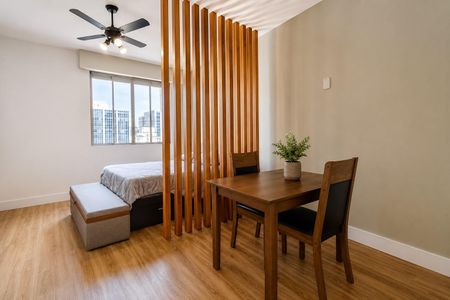 Studio à venda com 41m², 1 quarto e sem vaga Studio à venda com 41m², 1 quarto e sem vagaDormitório