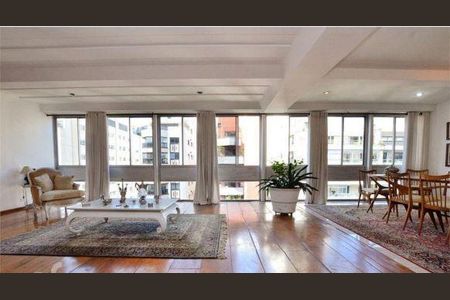 Apartamento à venda com 680m², 5 quartos e 3 vagas