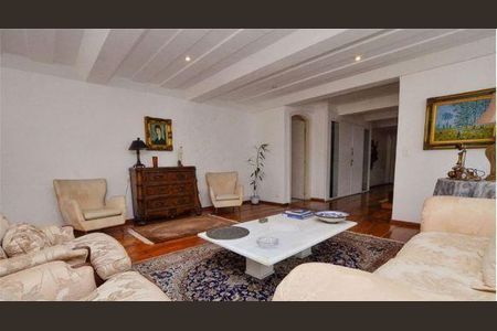 Apartamento à venda com 680m², 5 quartos e 3 vagas