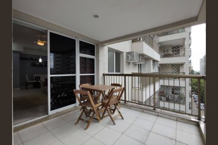 Apartamento à venda com 78m², 2 quartos e 1 vaga