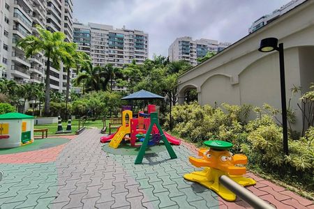 Apartamento à venda com 78m², 2 quartos e 1 vaga