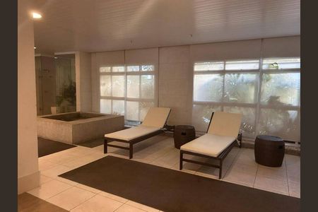Apartamento à venda com 78m², 2 quartos e 1 vaga