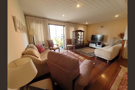 Apartamento à venda com 146m², 3 quartos e 3 vagas