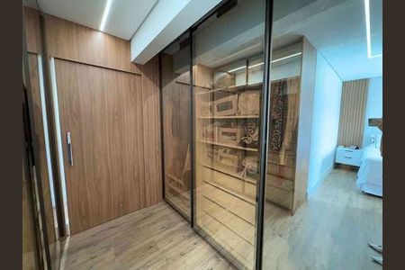 Apartamento à venda com 115m², 2 quartos e 3 vagas