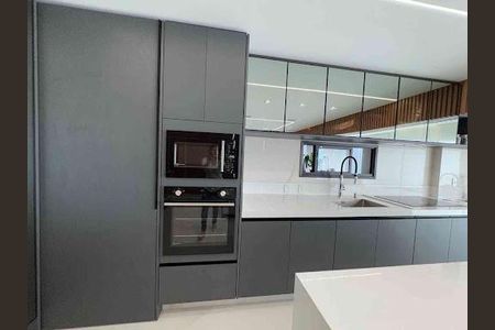 Apartamento à venda com 115m², 2 quartos e 3 vagas