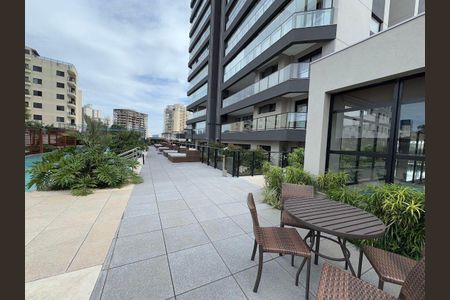Apartamento à venda com 115m², 2 quartos e 3 vagas