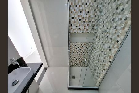 Banheiro  de apartamento à venda com 1 quarto, 30m² em Centro, Rio de Janeiro