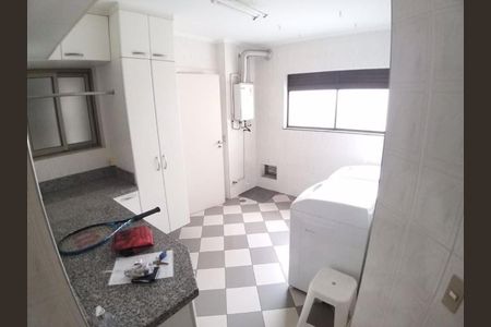 Apartamento à venda com 3 quartos, 192m² em Vila Suzana, São Paulo