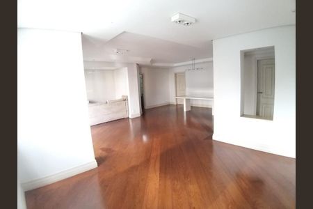 Apartamento à venda com 3 quartos, 192m² em Vila Suzana, São Paulo
