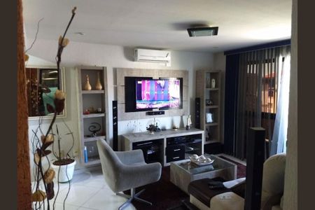 Apartamento à venda com 160m², 3 quartos e 1 vaga