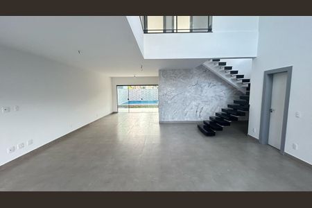Casa à venda com 480m², 5 quartos e 2 vagas