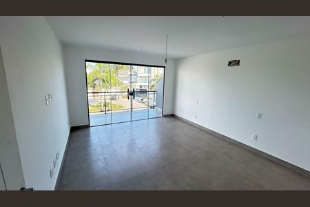Casa à venda com 480m², 5 quartos e 2 vagas