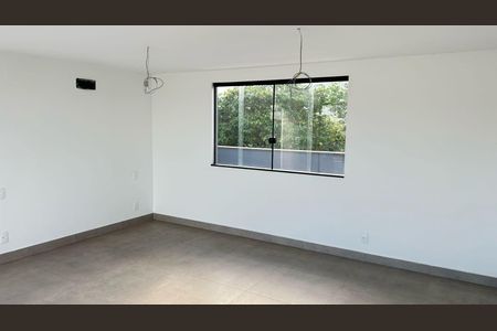 Casa à venda com 480m², 5 quartos e 2 vagas