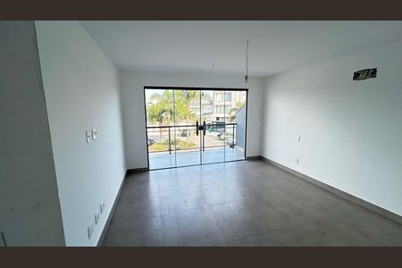 Casa à venda com 480m², 5 quartos e 2 vagas