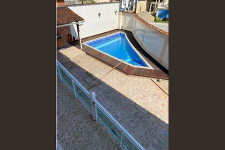 Casa à venda com 240m², 3 quartos e 1 vaga