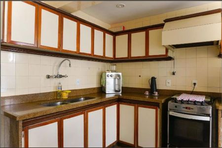 Apartamento à venda com 370m², 3 quartos e 2 vagas