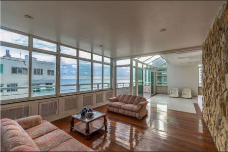 Apartamento à venda com 370m², 3 quartos e 2 vagas