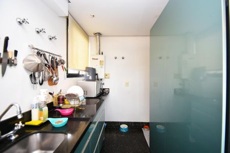 Apartamento à venda com 120m², 2 quartos e 2 vagas Apartamento à venda com 120m², 2 quartos e 2 vagascozinha