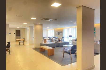 Apartamento à venda com 2 quartos, 79m² em Sumaré, São Paulo