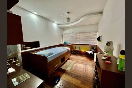Apartamento à venda com 4 quartos, 230m² em Copacabana, Rio de Janeiro