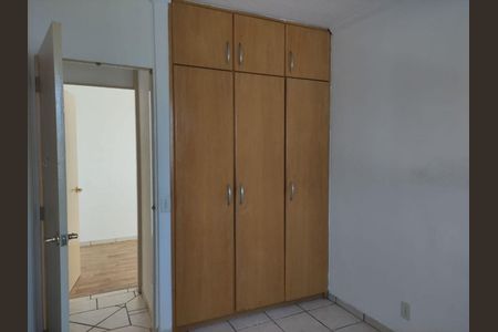 Apartamento à venda com 3 quartos, 57m² em Conjunto Promorar Raposo Tavares, São Paulo