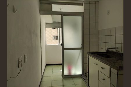 Apartamento à venda com 3 quartos, 57m² em Conjunto Promorar Raposo Tavares, São Paulo