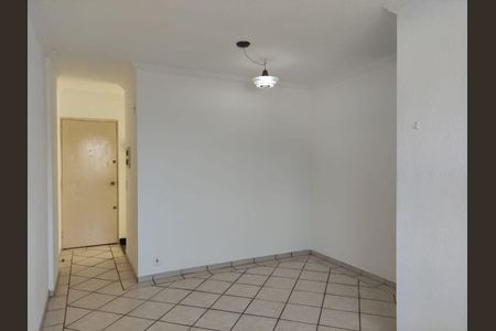 Apartamento à venda com 3 quartos, 57m² em Conjunto Promorar Raposo Tavares, São Paulo