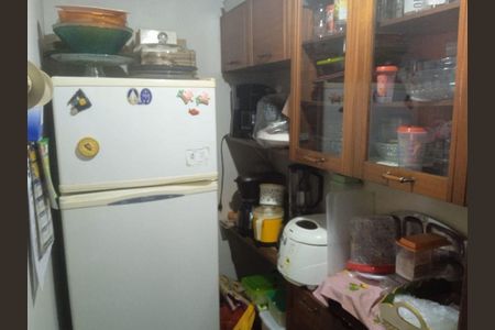 Casa à venda com 290m², 4 quartos e sem vaga