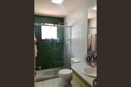 Casa à venda com 3 quartos, 215m² em Vila Progresso, Niterói