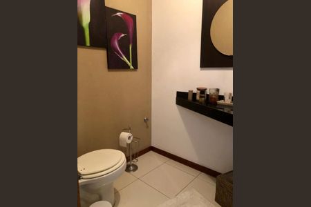 Casa à venda com 3 quartos, 215m² em Vila Progresso, Niterói