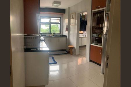 Apartamento à venda com 143m², 3 quartos e 2 vagas