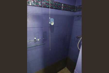 Casa de condomínio para alugar com 250m², 2 quartos e 2 vagas