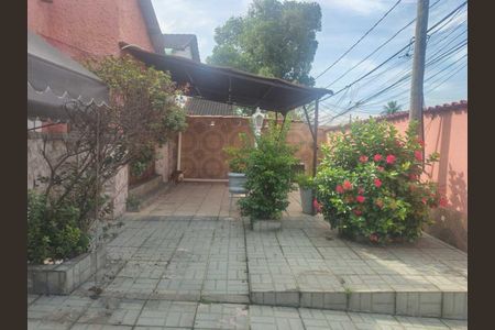 Casa de condomínio para alugar com 250m², 2 quartos e 2 vagas