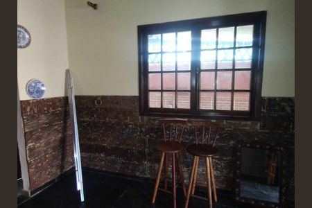Casa de condomínio para alugar com 250m², 2 quartos e 2 vagas